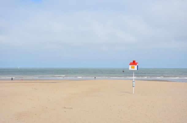 Zonnig Aan Zee In Mariakerke Oostende