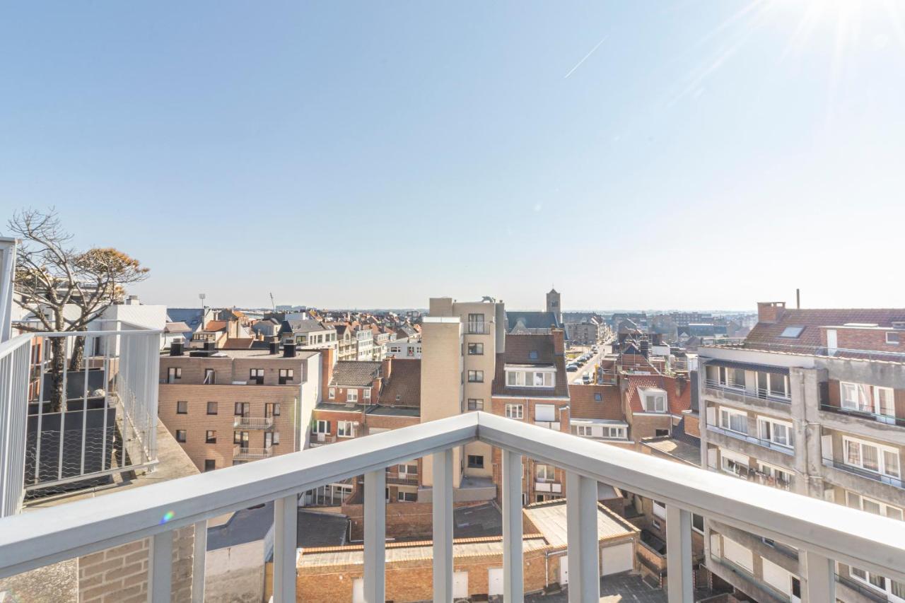 Zonnig Aan Zee In Mariakerke